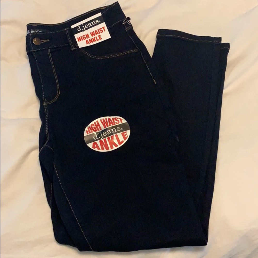 Women’s Skinny Jean